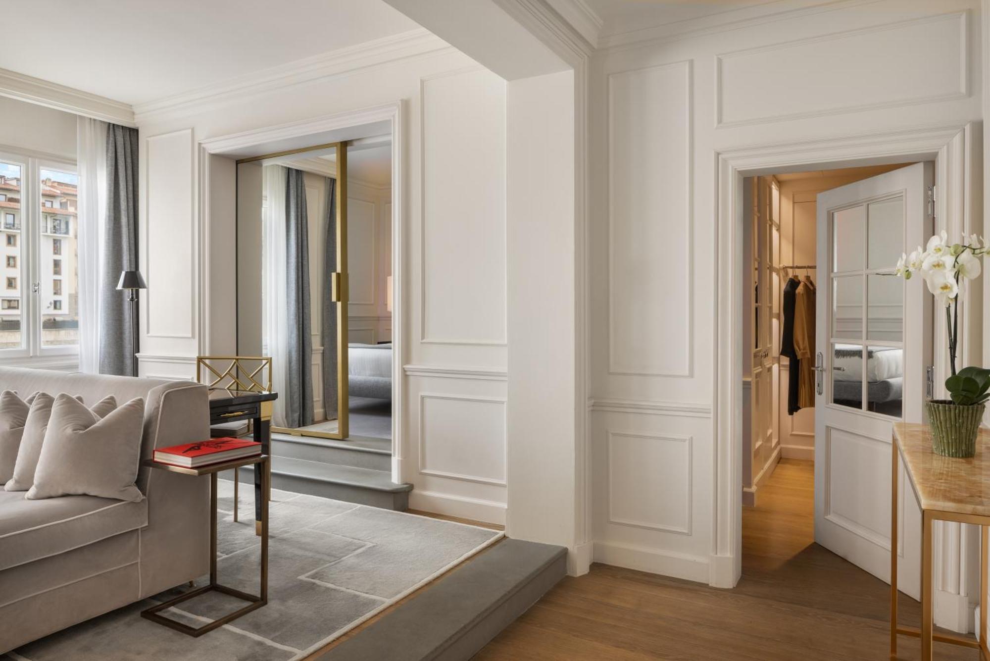 Lungarno Luxury Apartments - By Lungarno Collection Florencia Exterior foto