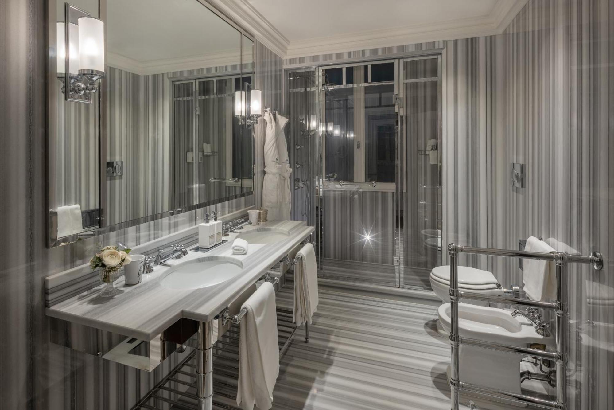 Lungarno Luxury Apartments - By Lungarno Collection Florencia Exterior foto